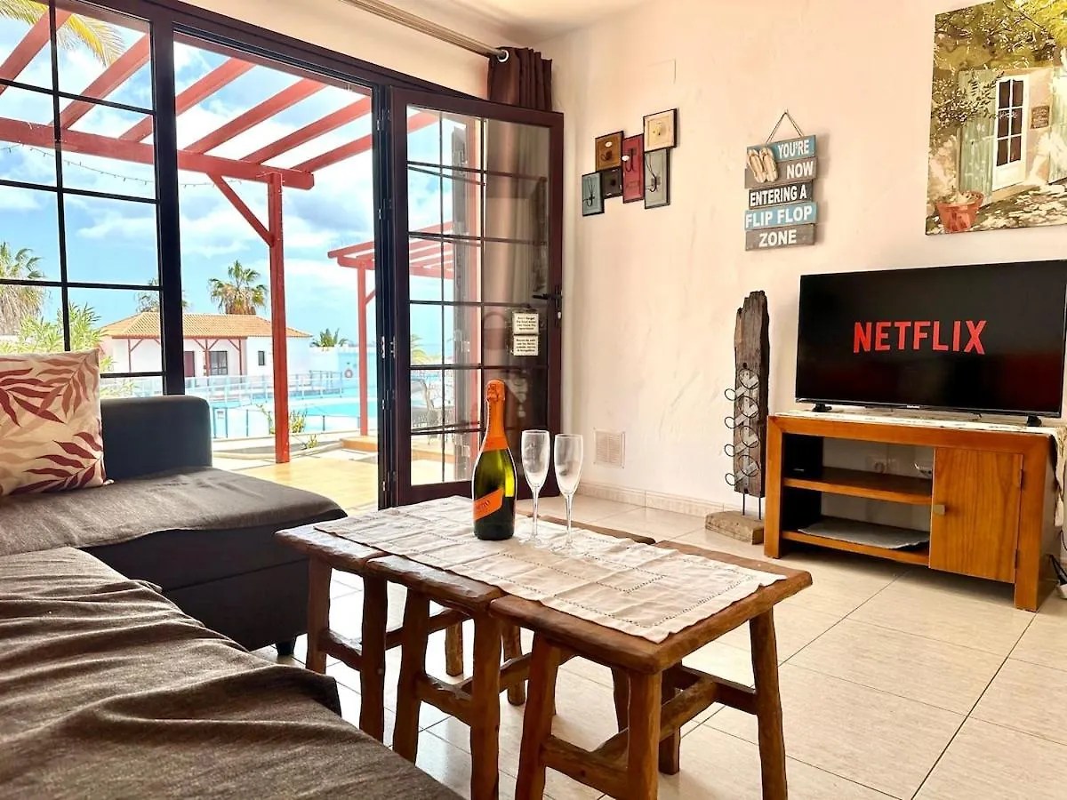 Encantador Bungalow Con Vistas A La Piscina Caleta De Fuste 0*,  Ισπανία
